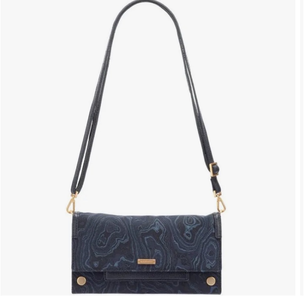 Hammitt AJ Crossbody
Clutch Satin Tides
Brushed‎ Gold Clutch